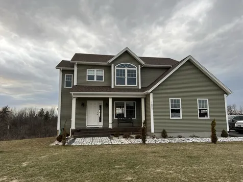 1827 East Road Colchester VT 05446