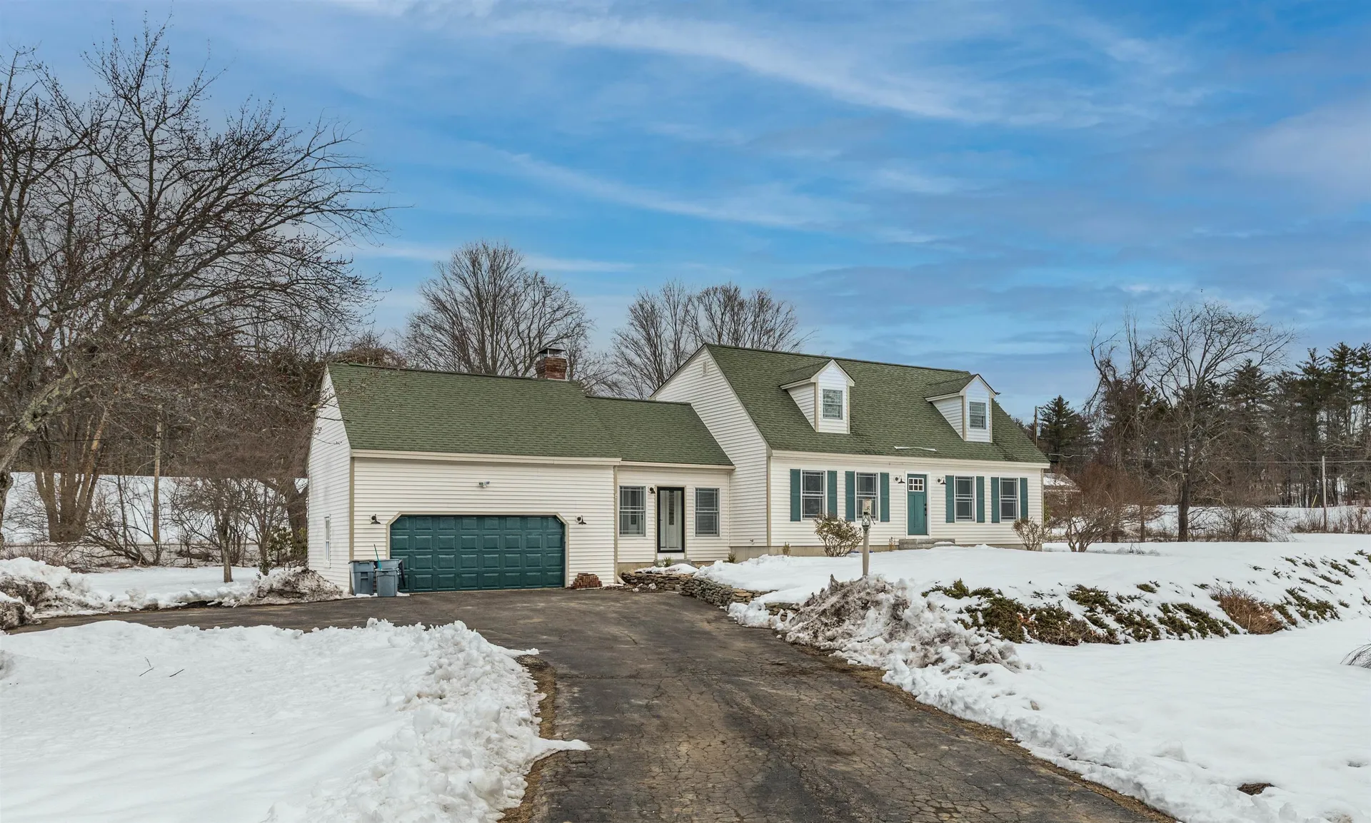 8 Woodhead Circle Lee NH 03861