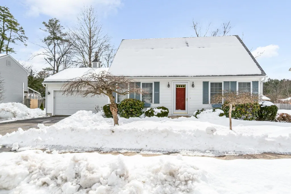 13 Quincy Street Concord NH 03301