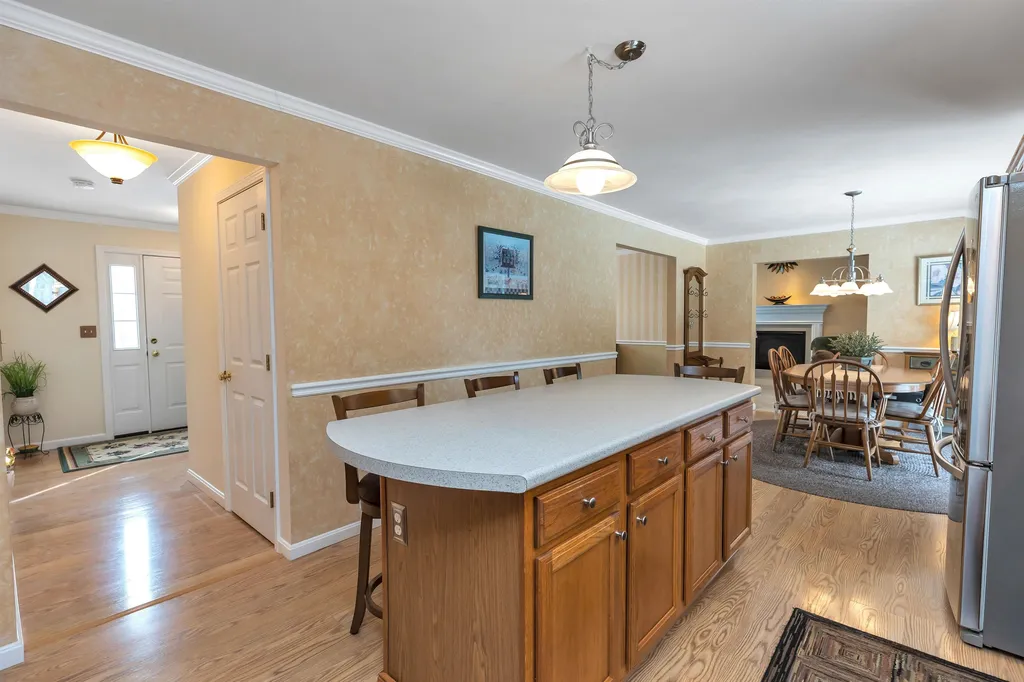 40 Jessica Drive Merrimack NH 03054