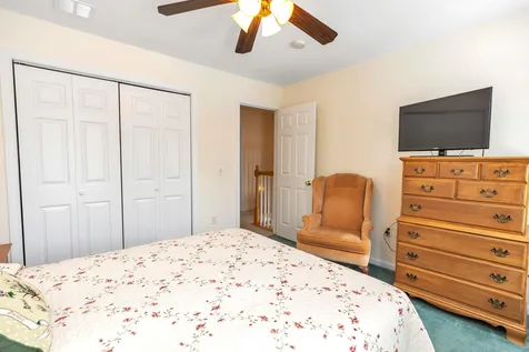 40 Jessica Drive Merrimack NH 03054