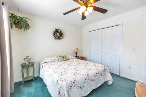 40 Jessica Drive Merrimack NH 03054