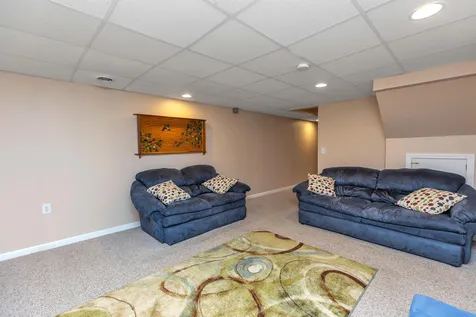 40 Jessica Drive Merrimack NH 03054