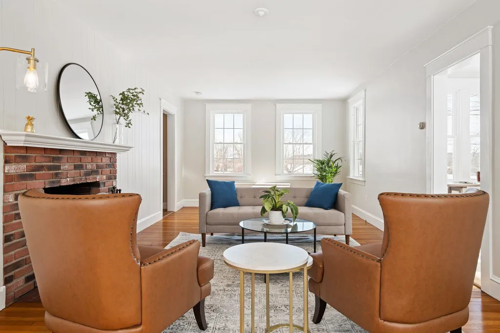 72 College Road Stratham NH 03885