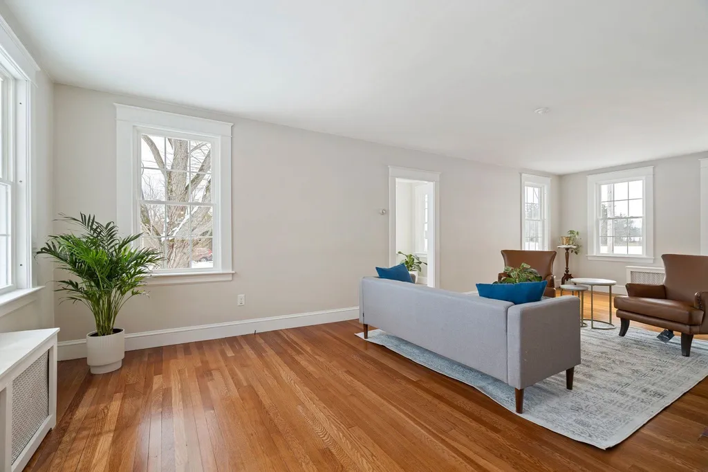 72 College Road Stratham NH 03885