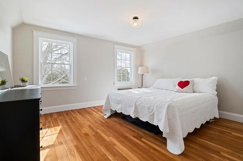 72 College Road Stratham NH 03885