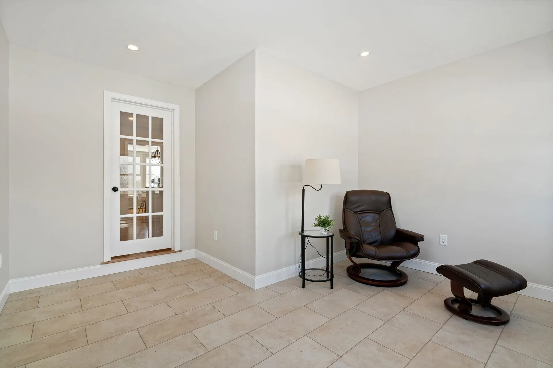 72 College Road Stratham NH 03885