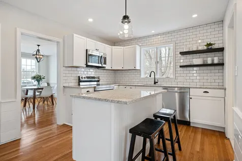 72 College Road Stratham NH 03885