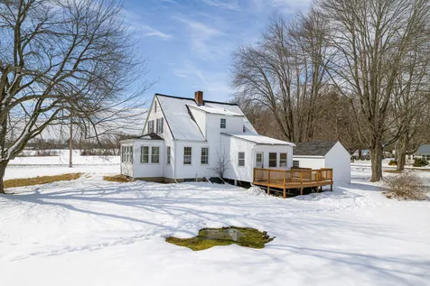 72 College Road Stratham NH 03885