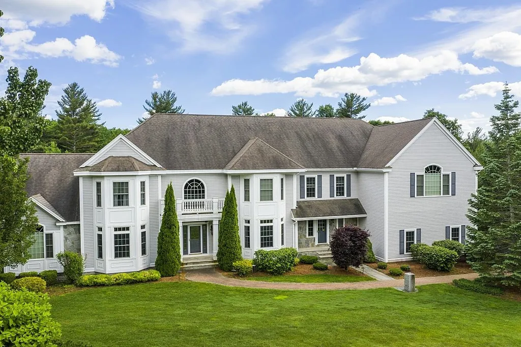 73 Heritage Hill Road Windham NH 03087