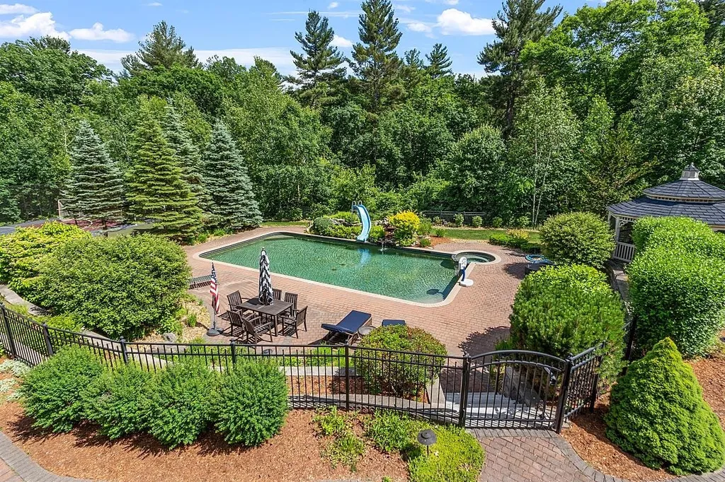 73 Heritage Hill Road Windham NH 03087