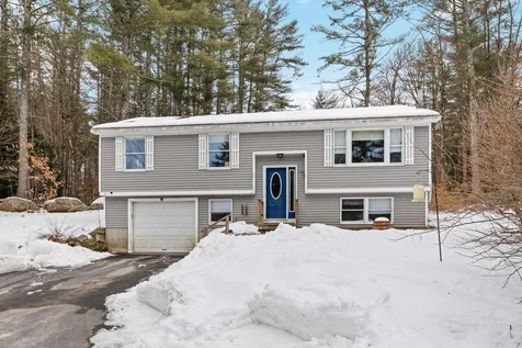 28 Trotter Lane Swanzey NH 03446