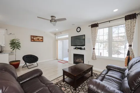 4 Bourne Drive Bedford NH 03110