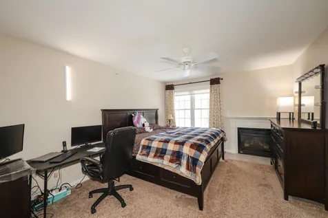 4 Bourne Drive Bedford NH 03110