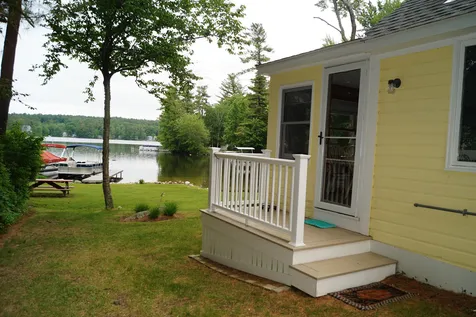 53 South Shore Road Pelham NH 03076