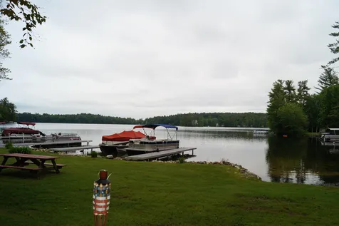 53 South Shore Road Pelham NH 03076