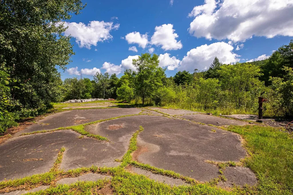 458 Woodstock Road Woodstock VT 05091