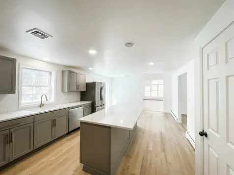 54 Lamprey Village Drive Epping NH 03042