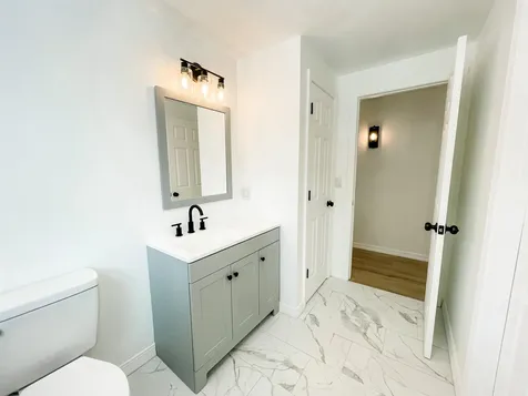 54 Lamprey Village Drive Epping NH 03042