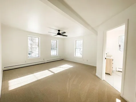 54 Lamprey Village Drive Epping NH 03042