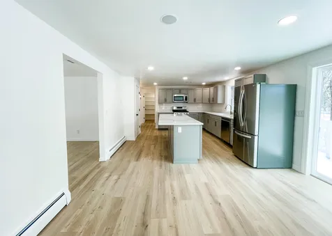 54 Lamprey Village Drive Epping NH 03042