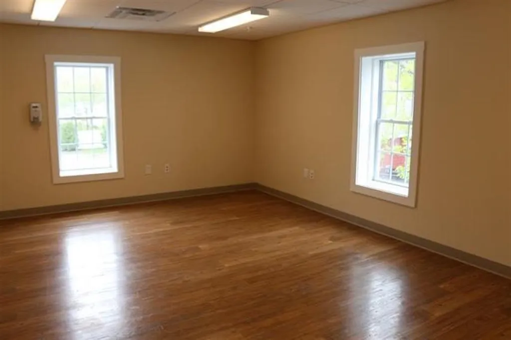 245 S Main Street Wolfeboro NH 03894
