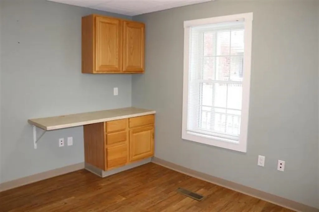 245 S Main Street Wolfeboro NH 03894