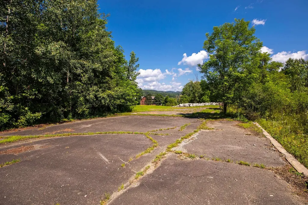 458 Woodstock Road Woodstock VT 05091