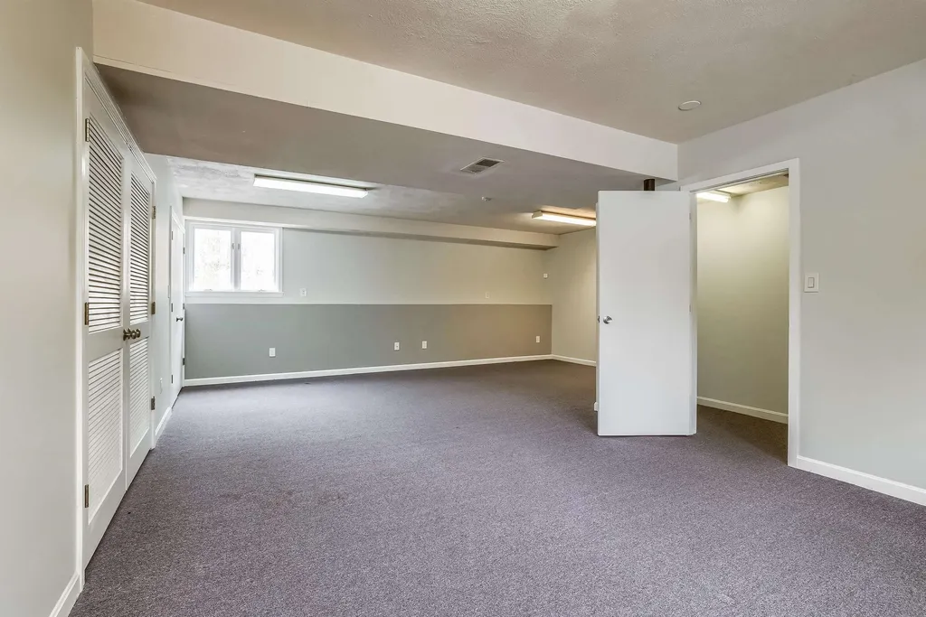 5 Alfred Drive Salem NH 03079