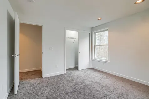 5 Alfred Drive Salem NH 03079