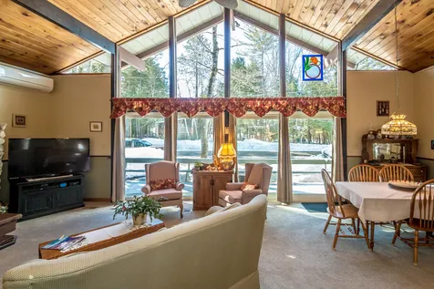 60 Pequawket Drive Conway NH 03818