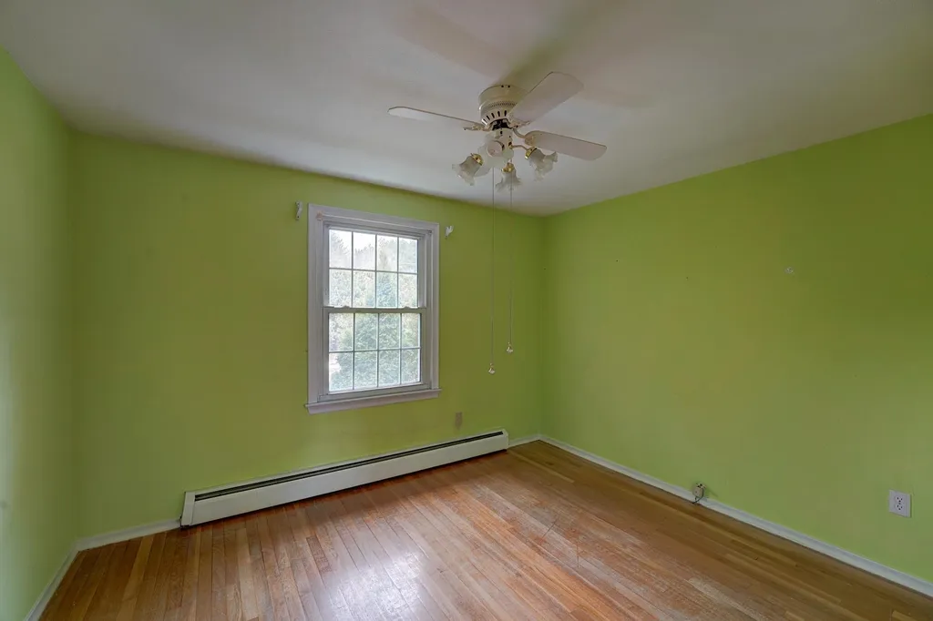61 Post Road North Hampton NH 03862