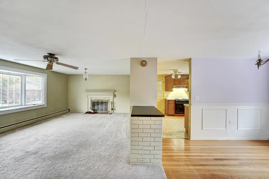 61 Post Road North Hampton NH 03862