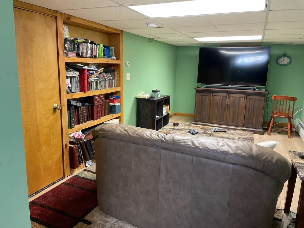 2 Bessie Avenue Claremont NH 03743