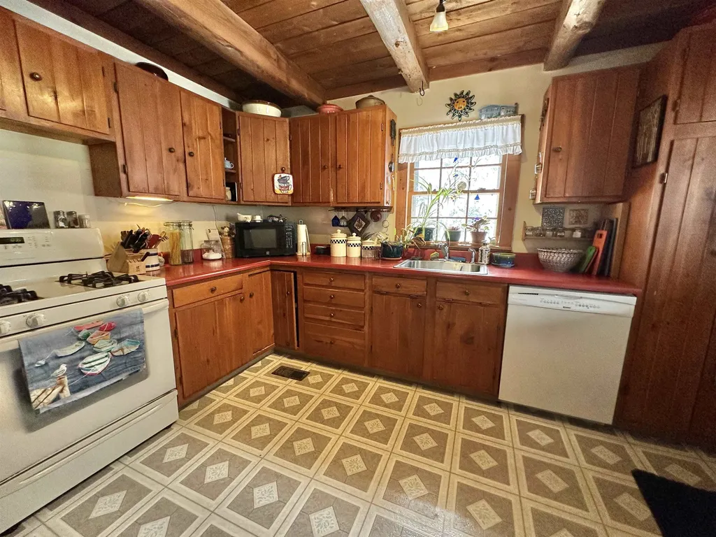 146 River Road Canaan NH 03741