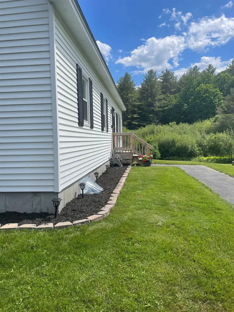 1631 Christian Street Hartford VT 05001