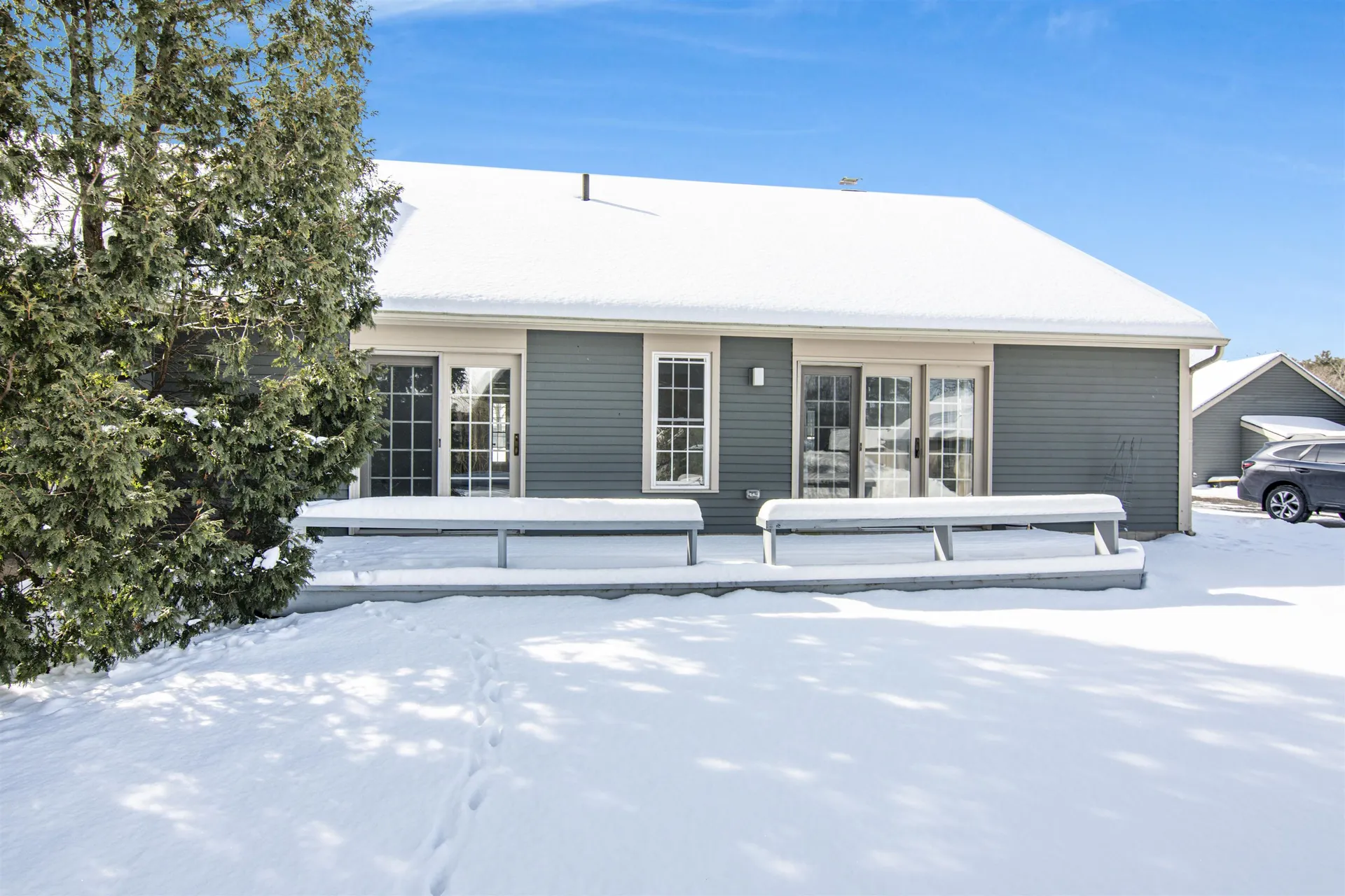 27 Conifer Court Burlington VT 05401