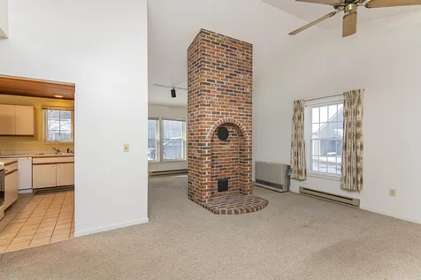 27 Conifer Court Burlington VT 05401