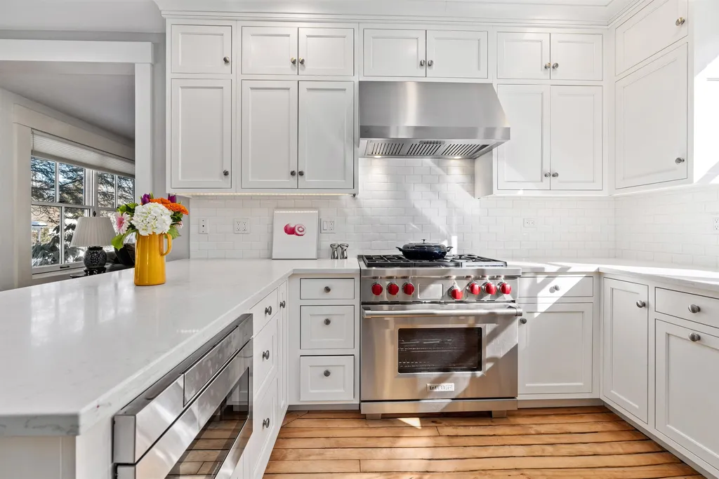 11 Pleasant Street Hanover NH 03755