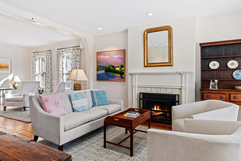 11 Pleasant Street Hanover NH 03755