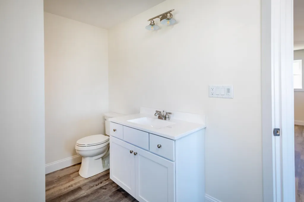 82 Island Path Hampton NH 03842