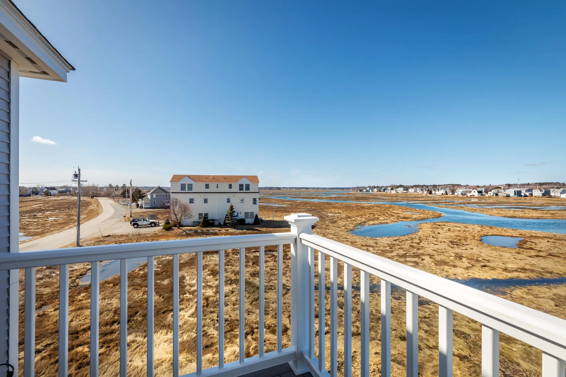 82 Island Path Hampton NH 03842