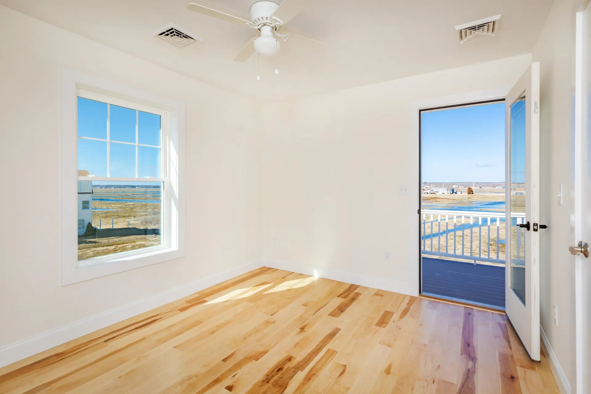 82 Island Path Hampton NH 03842