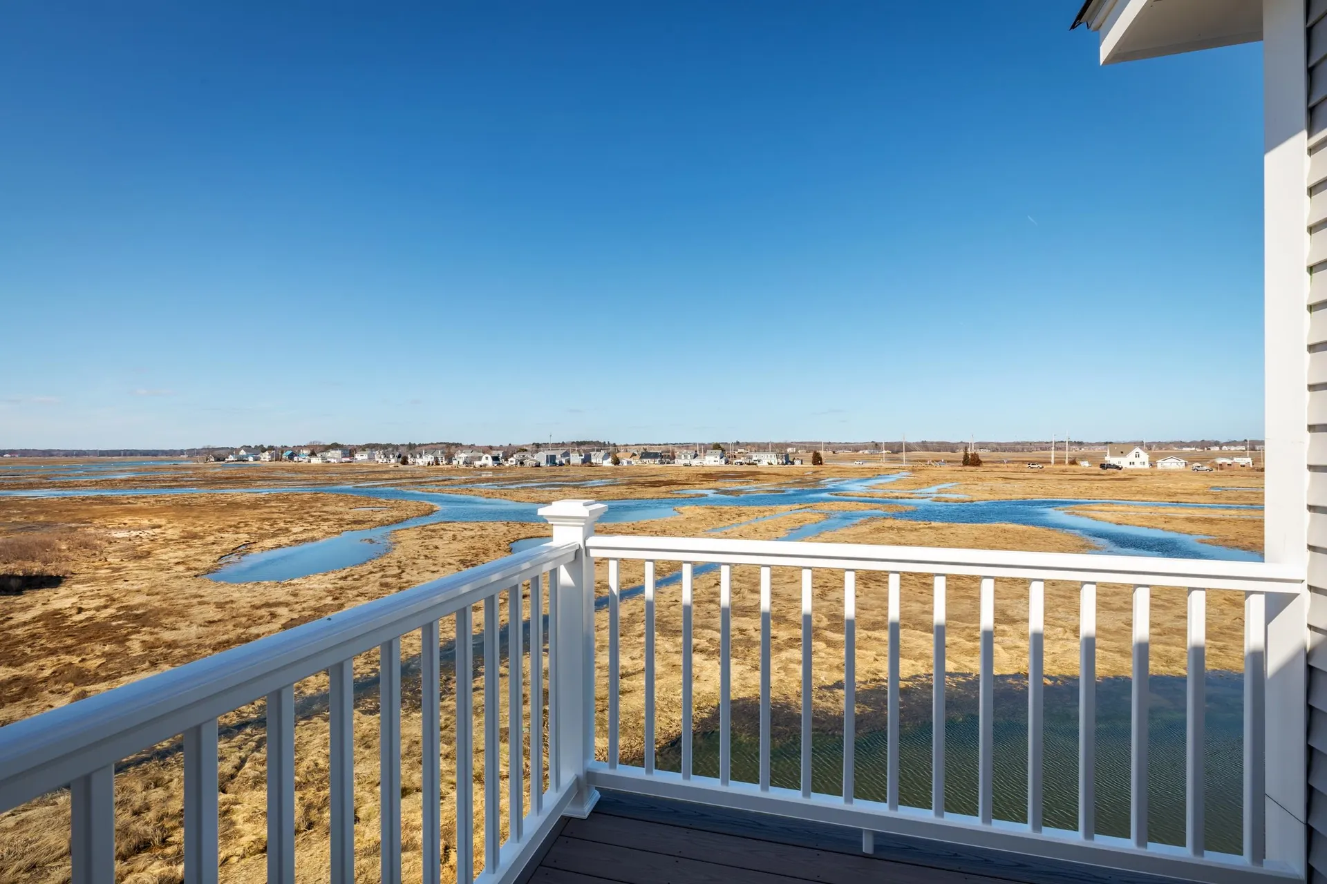 82 Island Path Hampton NH 03842