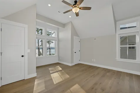 109 Weirs Boulevard Laconia NH 03246