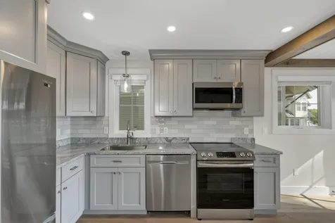 109 Weirs Boulevard Laconia NH 03246