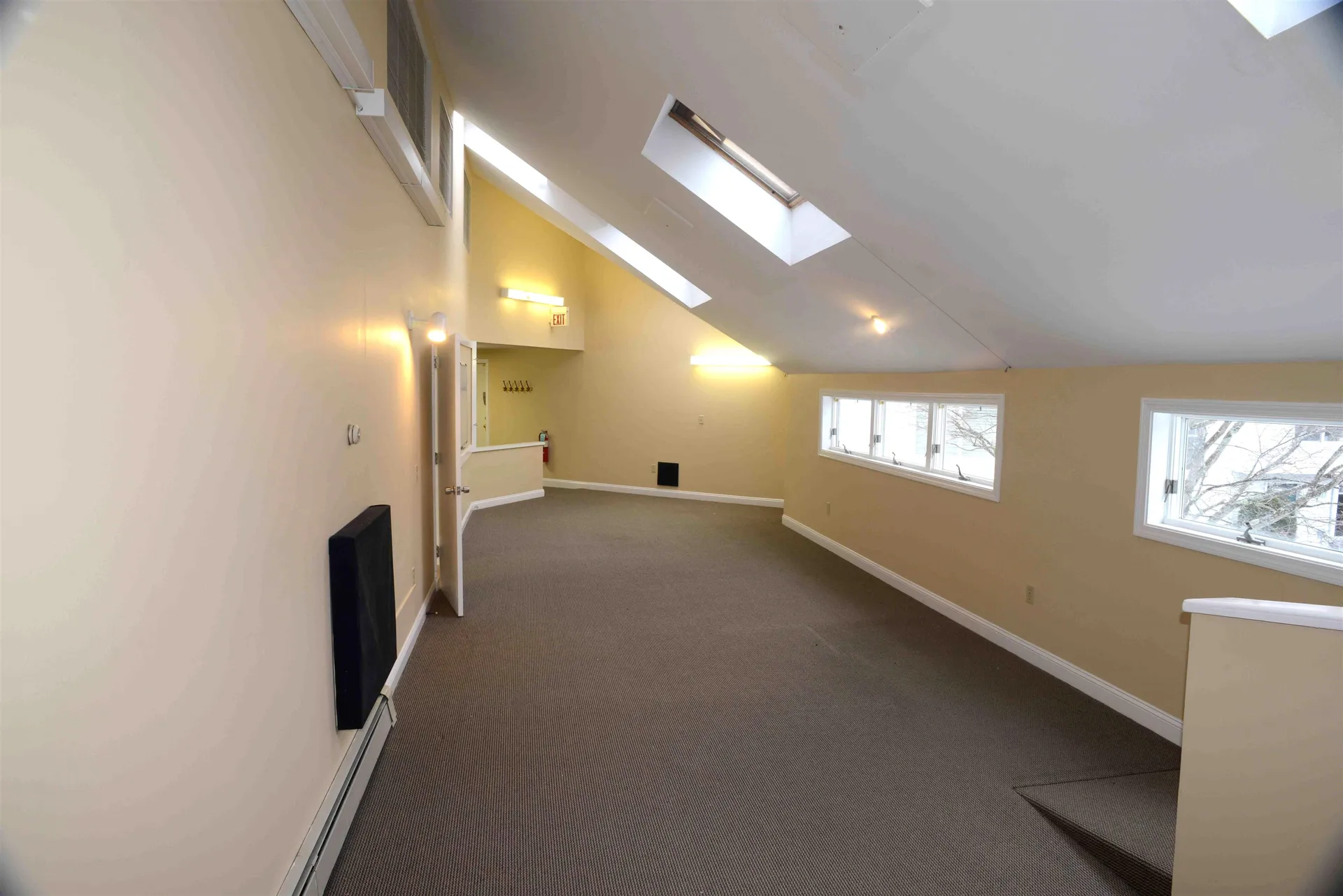 1247 Washington Road Rye NH 03870