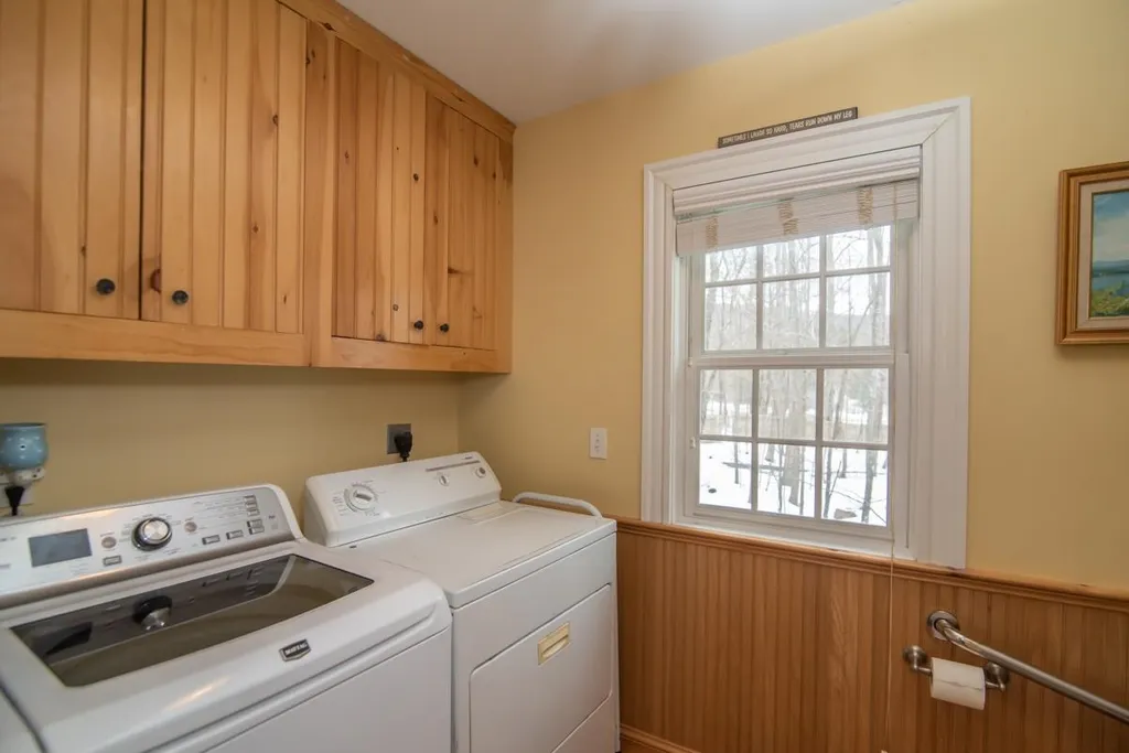 7 Acorn Drive Alton NH 03810