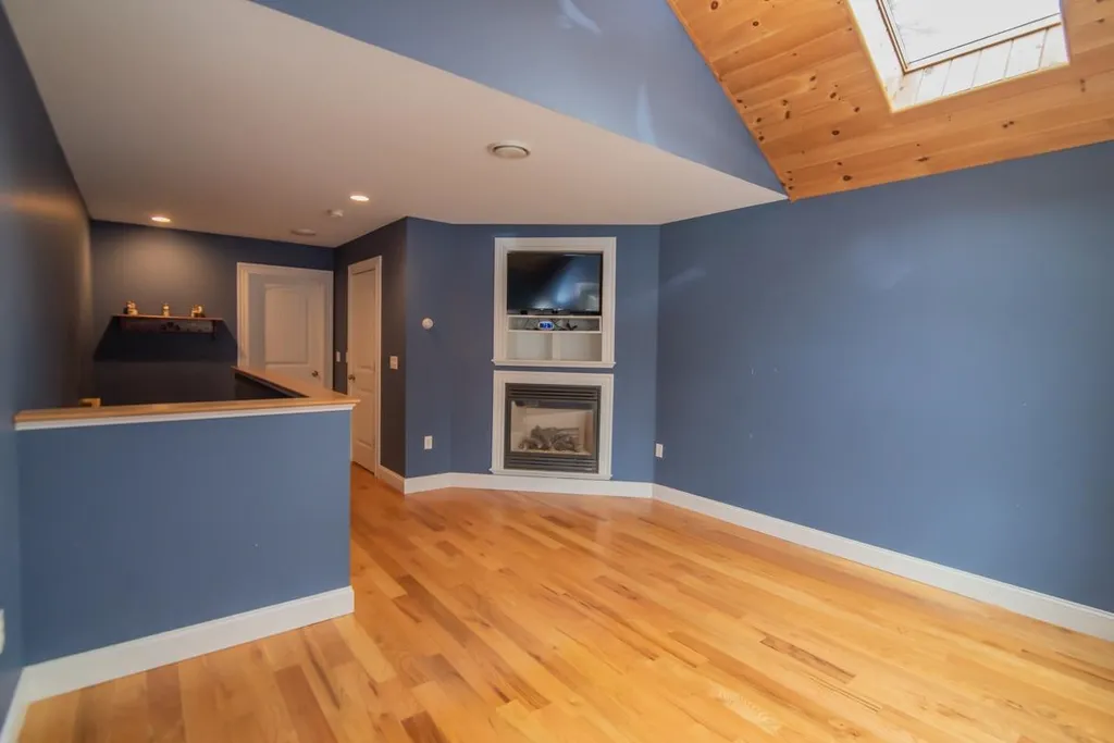 7 Acorn Drive Alton NH 03810