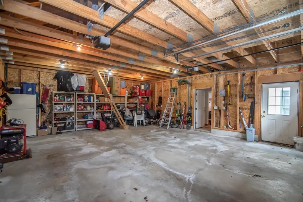 7 Acorn Drive Alton NH 03810